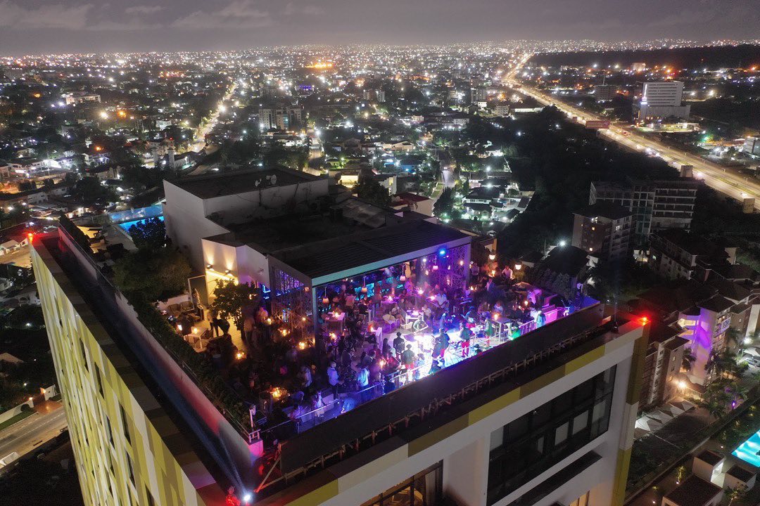 Accra rooftop header