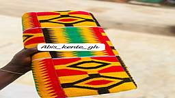 Kente22
