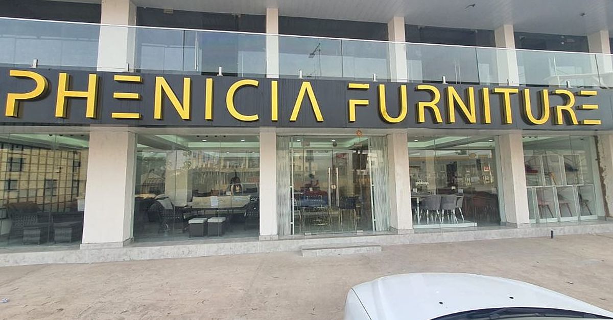  Savings & Love! Enjoy up to 50% off on selected items @ Phenicia Furniture this Valentine’s month 