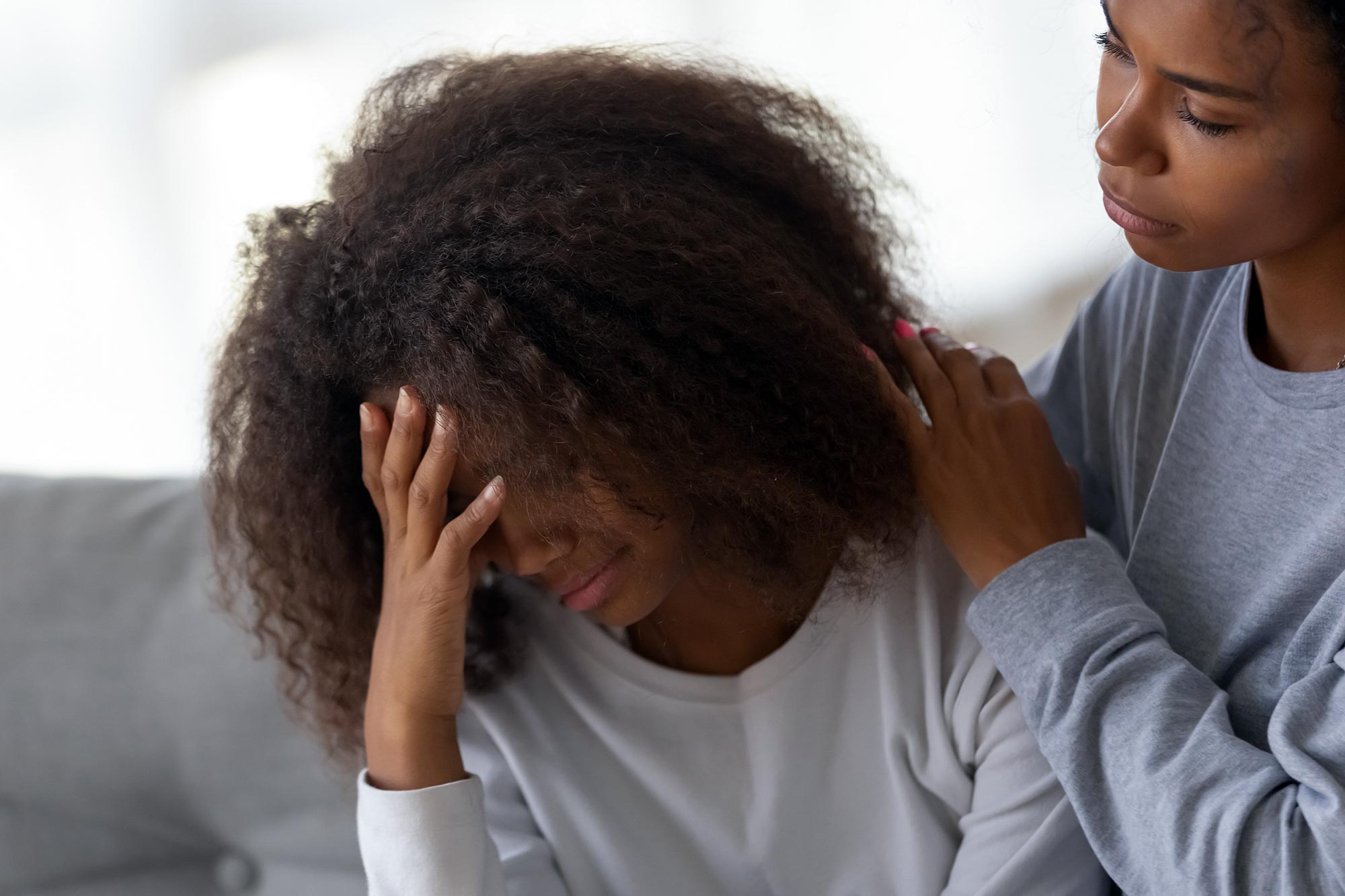 8 signs of depression you must not overlook